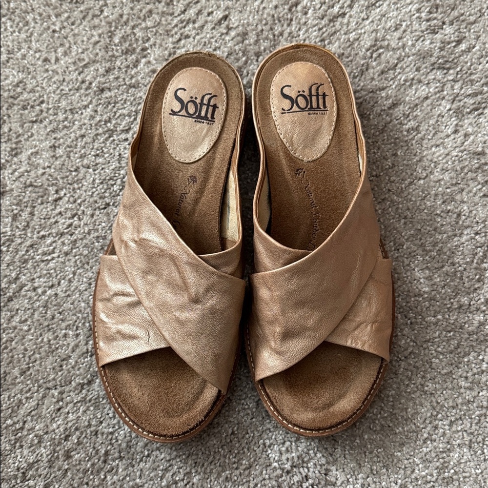 Sofft women’s sandals rose gold nice blush metallic leather size 7 cross slide - Picture 3 of 5